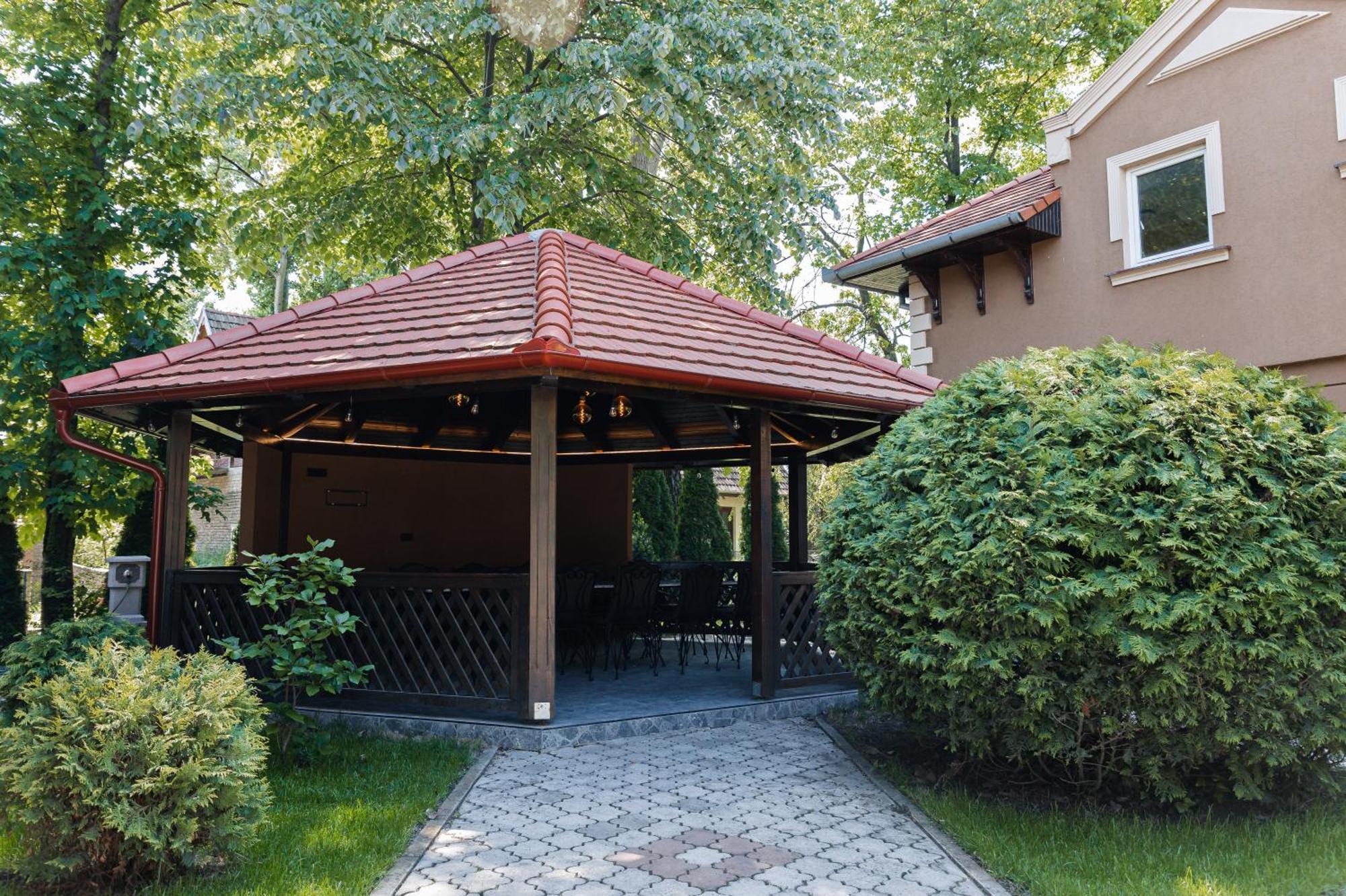 Vila Harizma Palić Εξωτερικό φωτογραφία